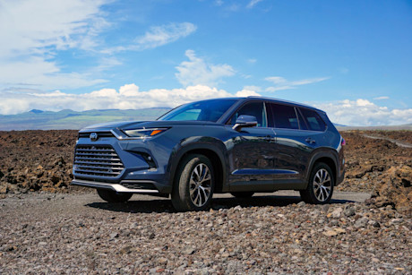 Editorial 2024 toyota grand highlander 05 di