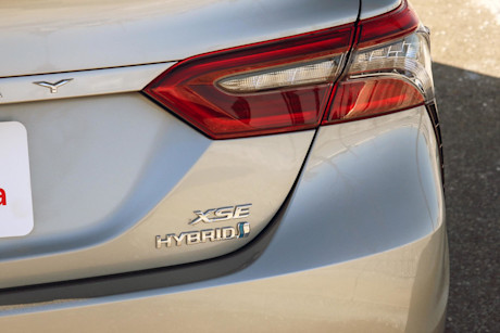 Editorial 2021 toyota camry hybrid xse 12 jm