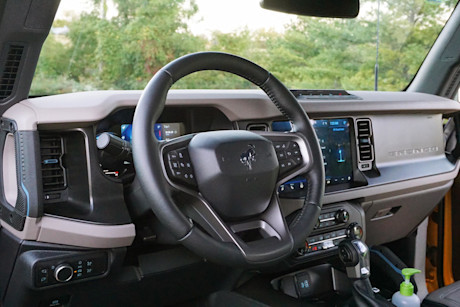 Editorial 2021 ford bronco 2 door wildtrak 37 di