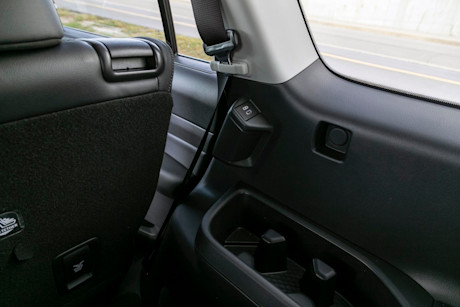 Editorial 2024 toyota grand highlander limited awd td 231019 30 jw