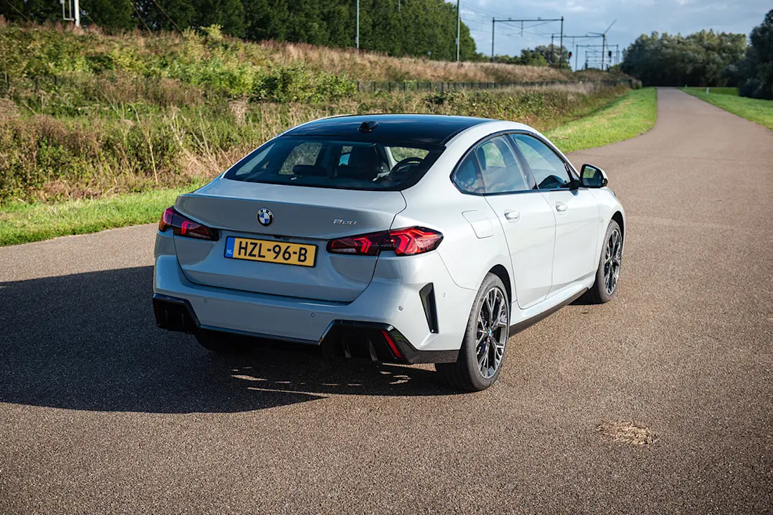 BMW 2 Serie GC 3