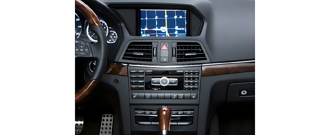 Mercedes-Benz E-Class 2011 71