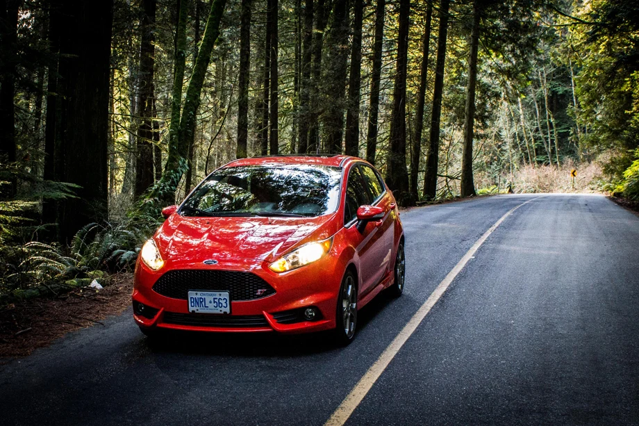 Editorial 2014 ford fiesta st bm 01 7583