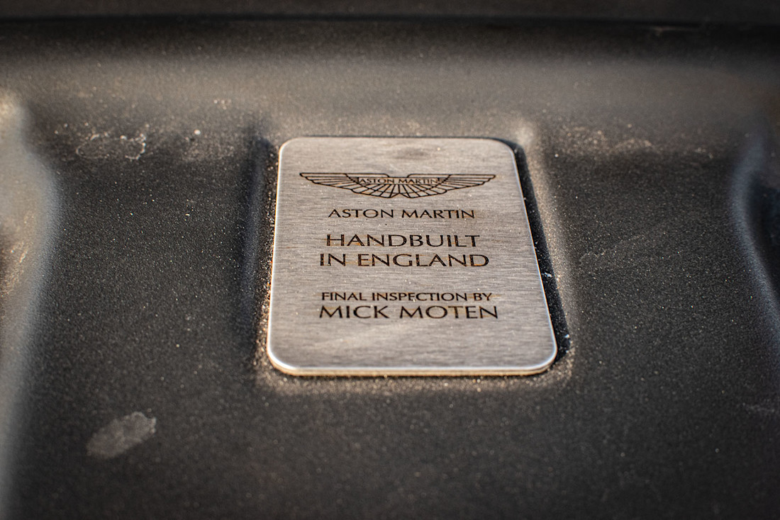 Aston-Martin-DB9-Mick-Moton.jpg