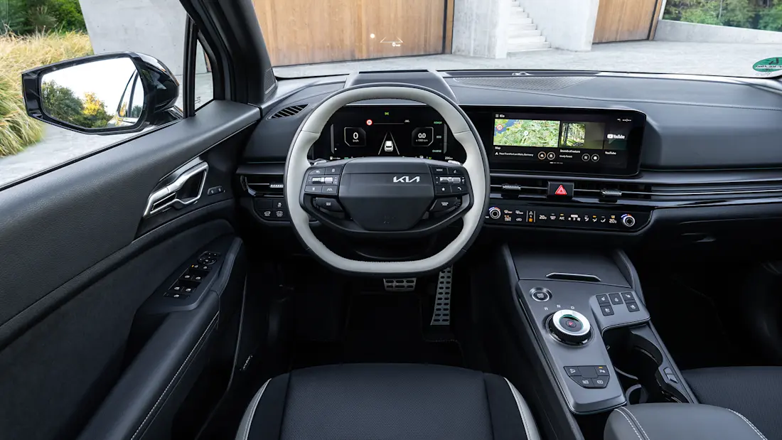 Cockpit2