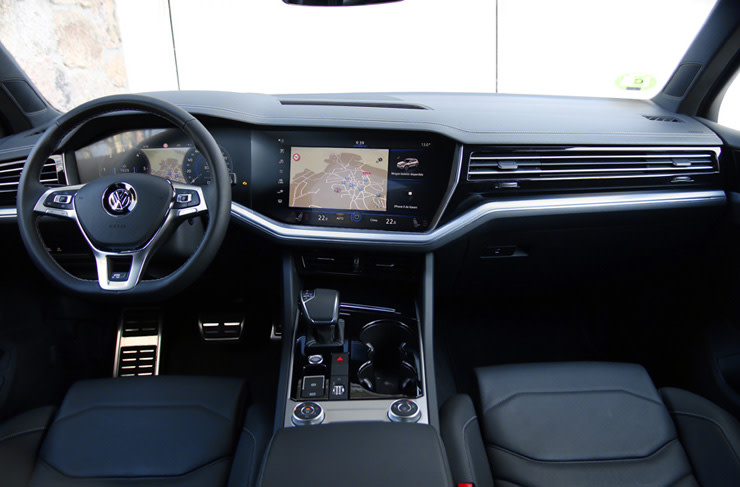 Volkswagen Touareg (32).JPG