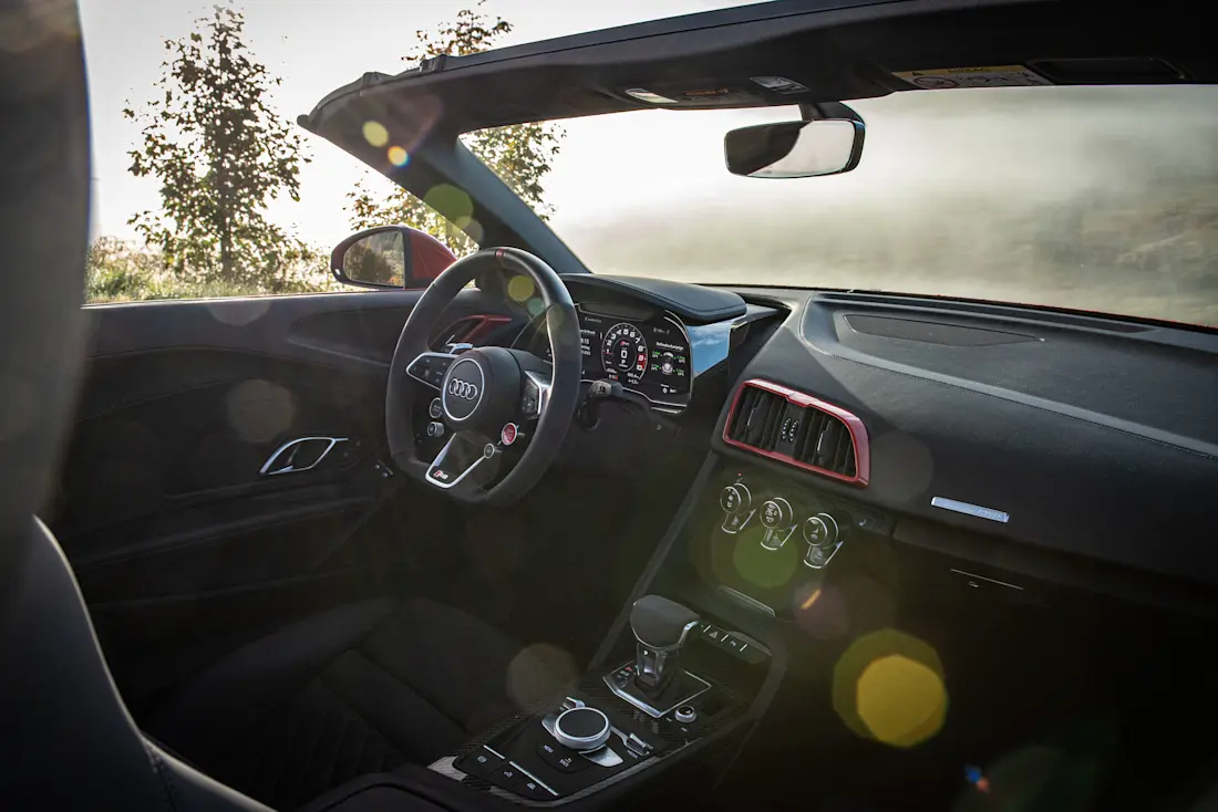 Audi-R8-V10-Spyder-RWD-2022-Interieur Audi-R8-V10-Spyder-RWD-2022-Interieur