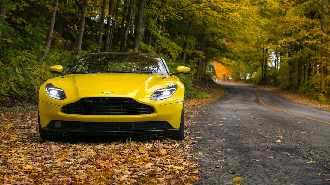 Editorial 2020 aston martin db11 v8 coupe 01 jw