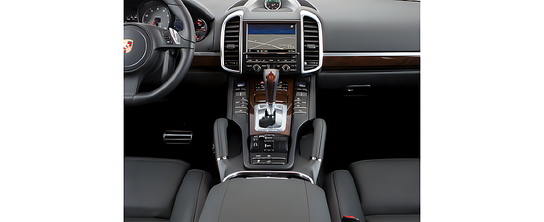 Porsche Cayenne 2013 11