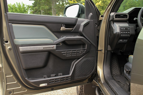 2025 Toyota Tacoma Trailhunter Review Body Image
