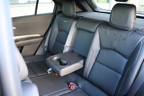 Cadillac XT4 2024 : essai routier Body Image