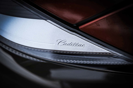 Editorial 2019 cadillac xt4 awd sport 10 ts