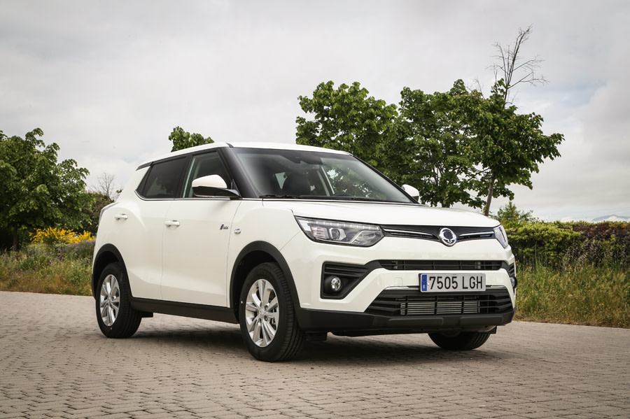 Nuevo Tivoli 1.2 Turbo - placa española (2).JPG