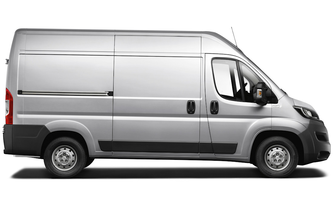peugeot-boxer-side