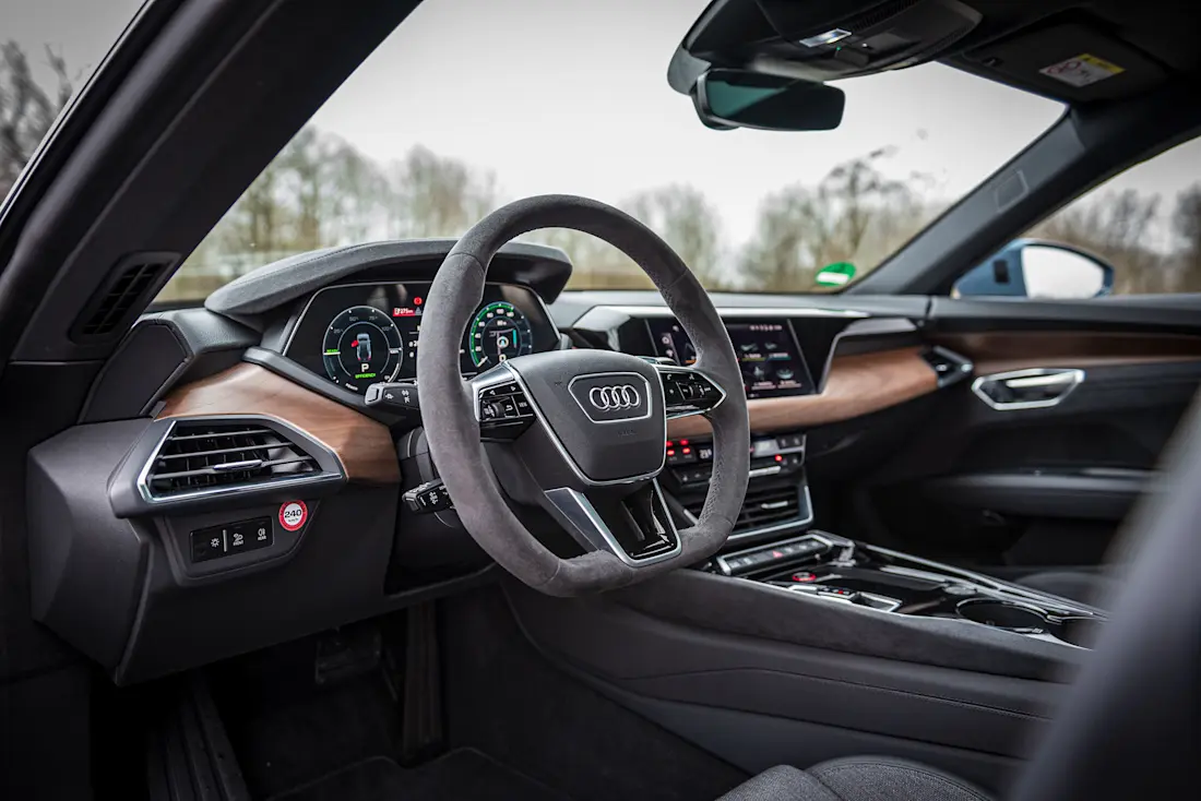 Audi-e-tron-GT-Interieur