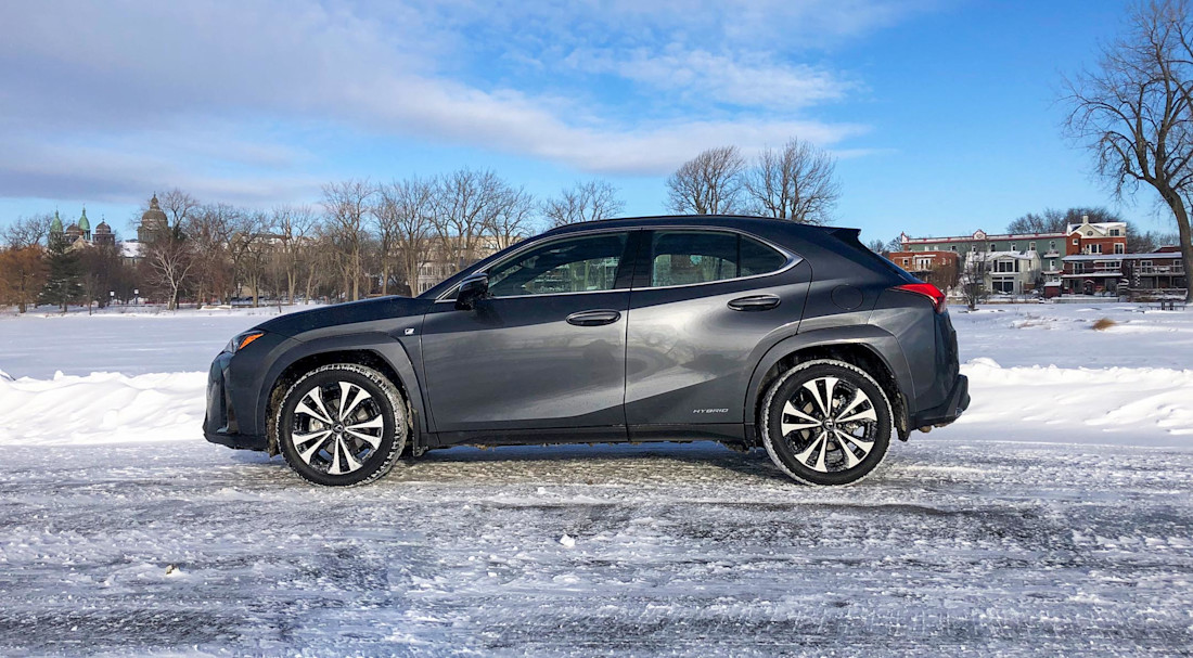 Lexus UX 250h 2022 : essai routier Image