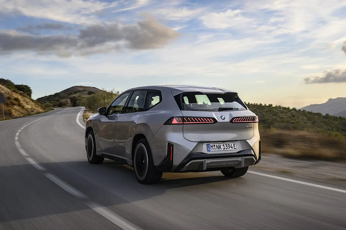 BEBE20260402 BMW iX3 01