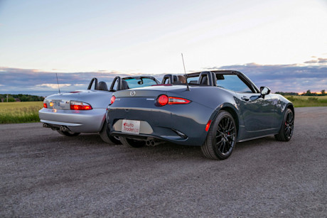 Editorial 2021 mazda mx 5 vs 2000 bmw m roadster 08 jw