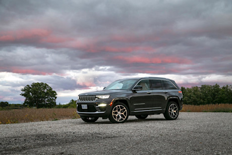 Editorial 2022 jeep grand cherokee summit reserve 03 jw