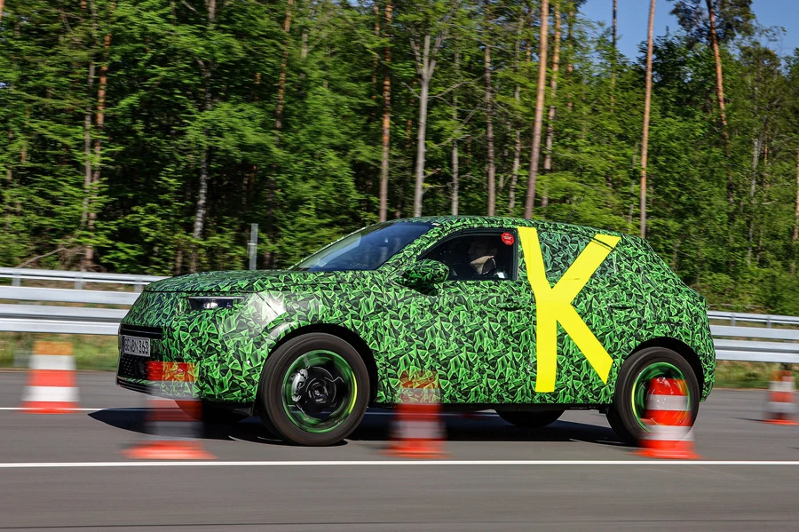 2021-Opel-Mokka-12