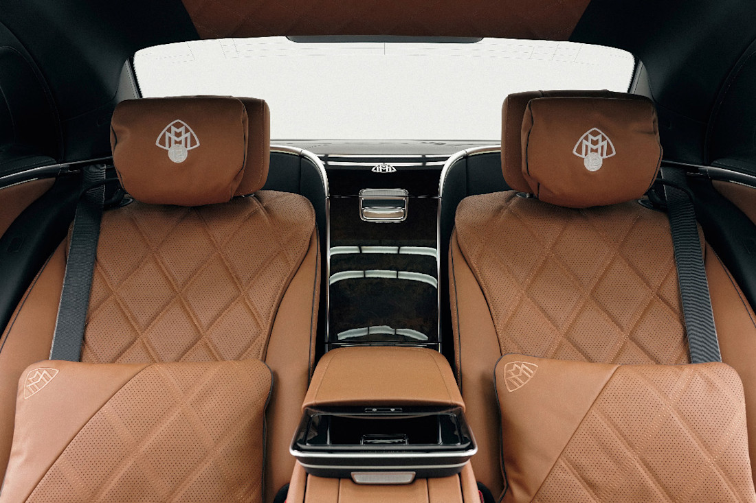 MERCEDES-MAYBACH-V12-EDITION-2025 (8).jpg