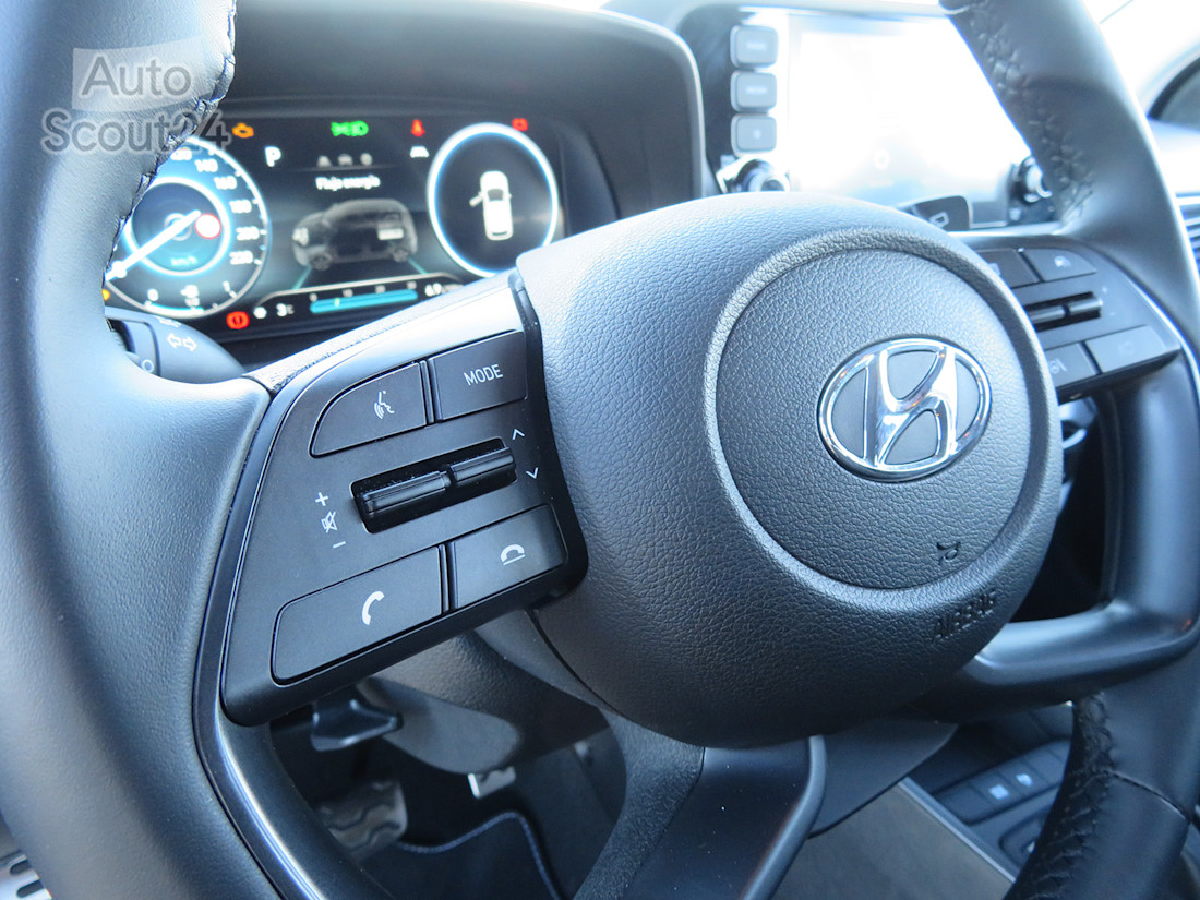 35_hyundai_bayon.JPG