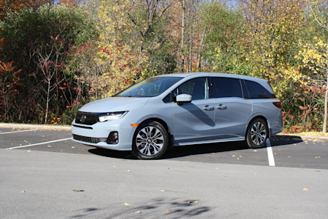 10 Cheapest 3-Row Vehicles in Canada: 2026 Body Image
