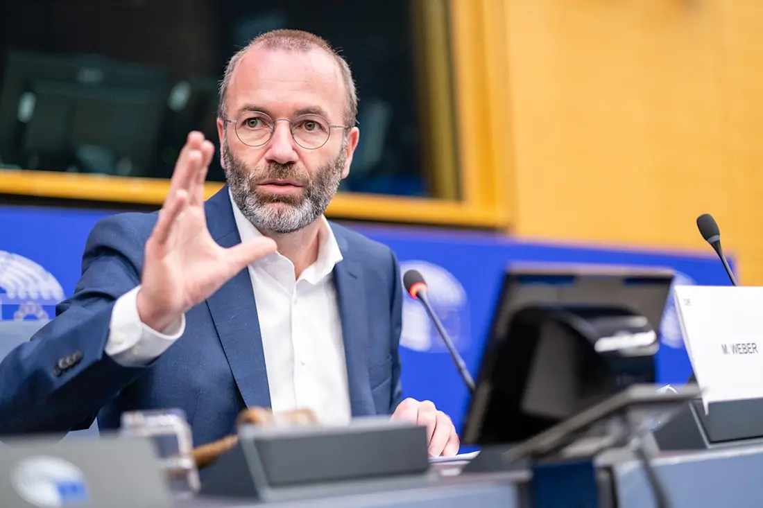 BEBE20251218 Verbrandingsmotor 01