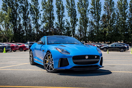 Editorial 2018 jaguar f type svr coupe 03 bm