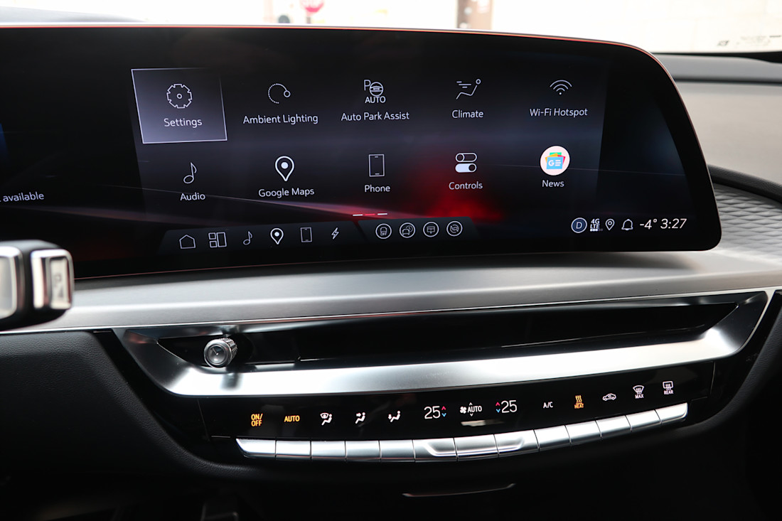 2026 Cadillac Lyriq V - TD - JM - 260223 - 6.jpg