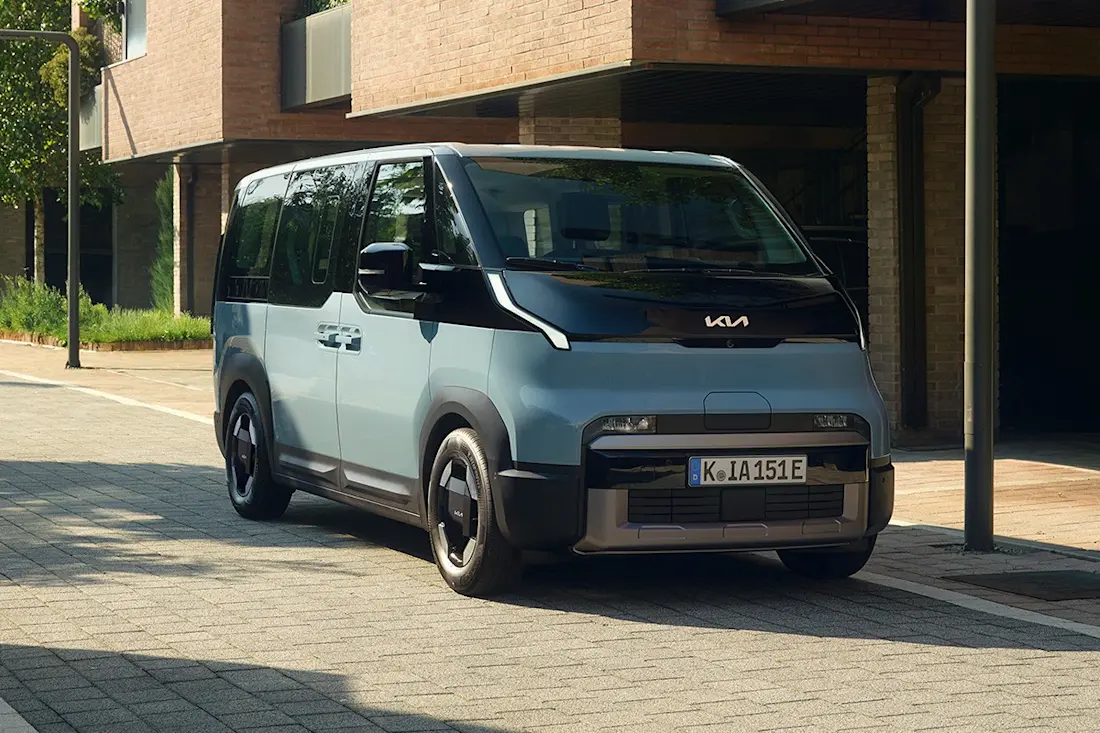 BEBE20260806 Kia PV5 01