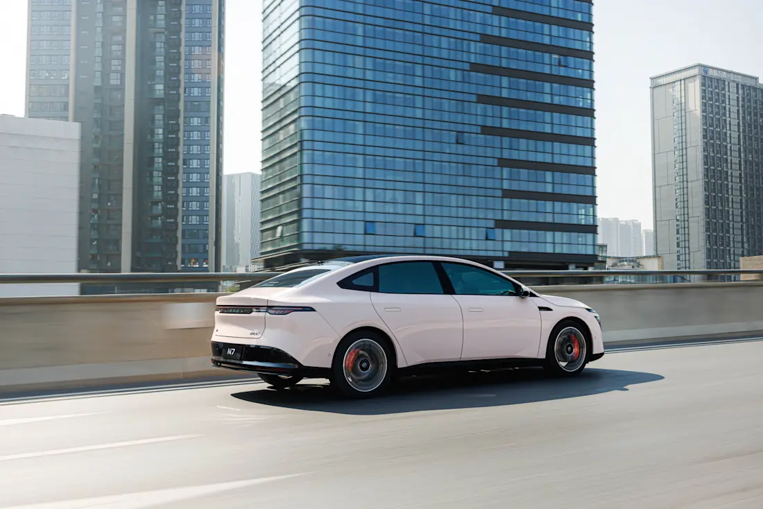 als-nissan-het-slim-aanpakt-kan-deze-goedkope-chinese-ev-ook-in-nederland-scoren-2025-03