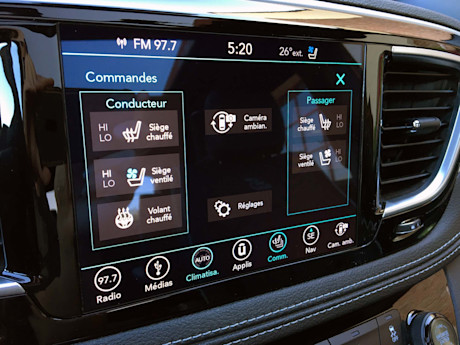 Chrysler Pacifica Hybrid 2019 : essai routier Image