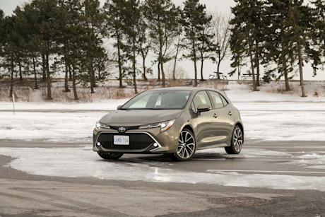 Editorial 2019 toyota corolla hatchback xse 02 jw