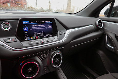 Editorial 2022 chevrolet blazer lt awd 25 jm