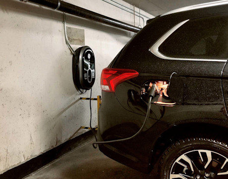 Editorial 2018 mitsubishi outlander phev 07 sw