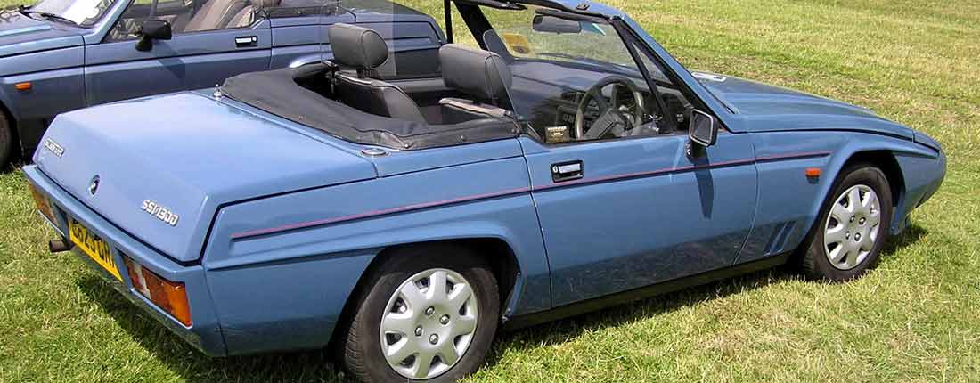 reliant-scimitar-side