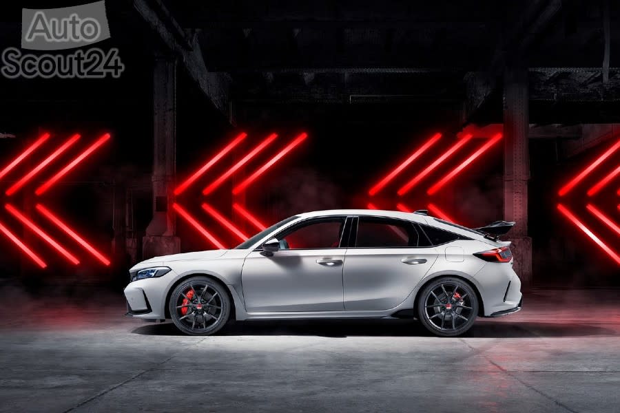 Honda-Civic_Type_R-2023-1280-04.jpg