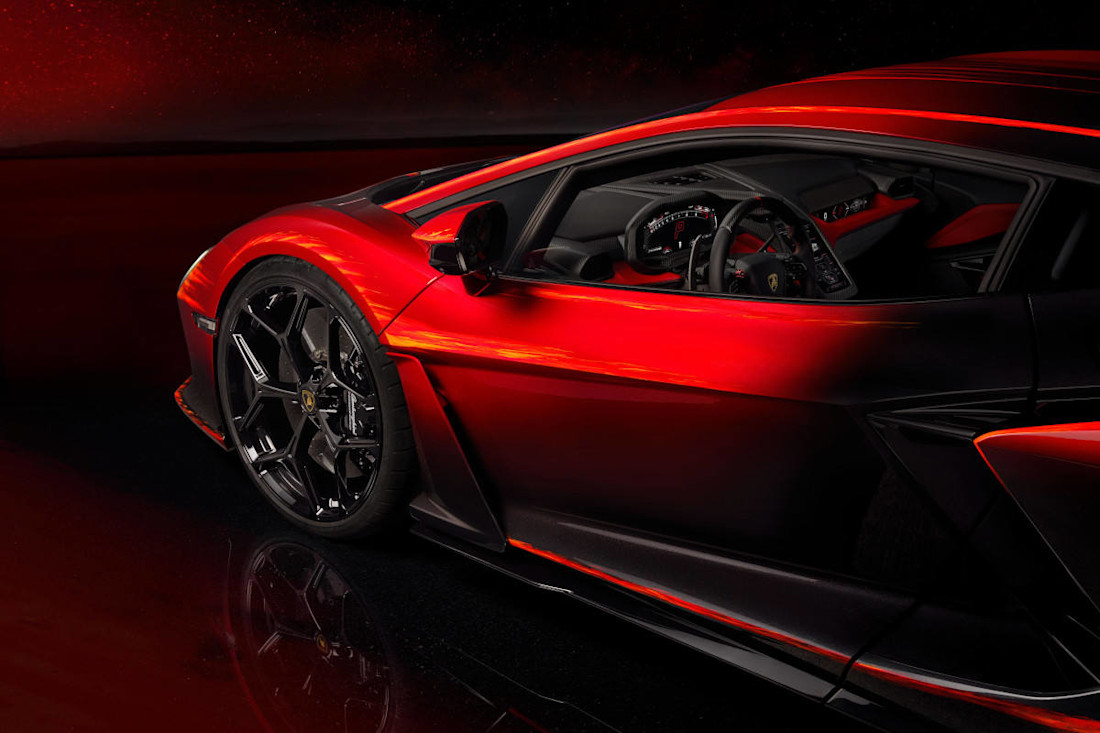 Lamborghini-revuelto-opera-unica-2024 (5).jpg