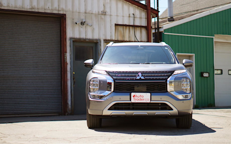 Editorial 2022 mitsubishi outlander gt s awc 01 jl