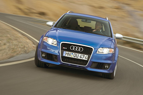 Audi-RS4-Hero