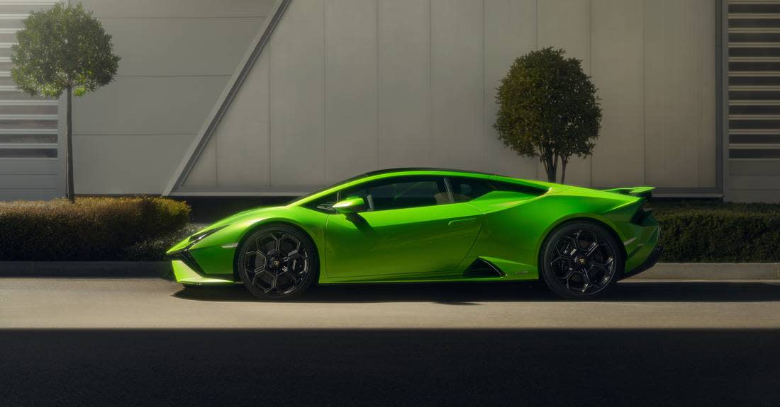 cGUpb1s2WlmJCfgvrCYNG-7b6fb9968503c3f033fc4154bfd17745-lamborghini-huracan-tecnica-side-1100