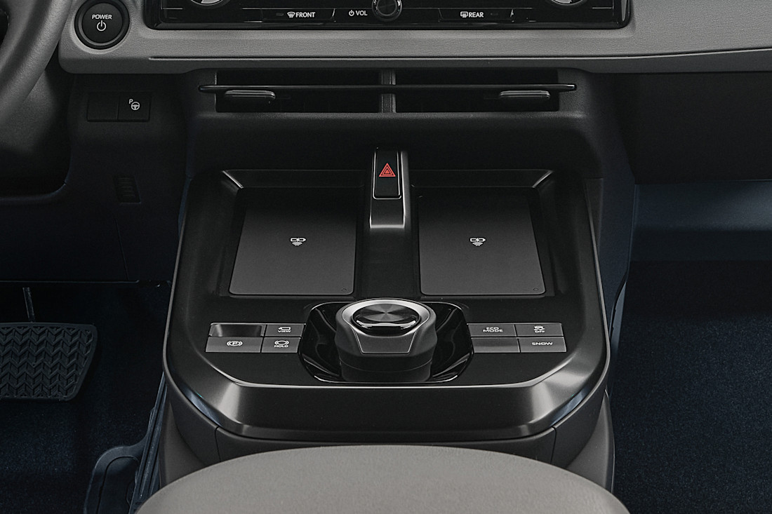 toyota-c-hr+-2025 (8).jpg