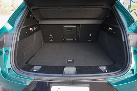 Editorial 2024 alfa romeo tonale veloce phev td 240415 27 jl