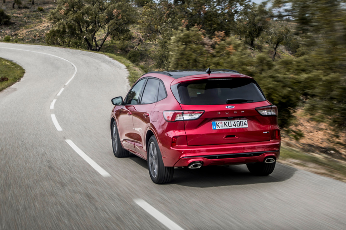 ford_kuga_st-line_x_ecoblue_hybrid_85.jpeg