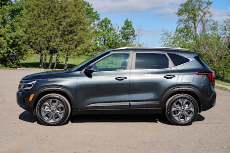 Editorial 2024 kia seltos ex 04 jm