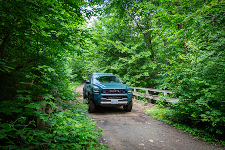 What’s Best for Overlanding: SUV or Pickup Truck? Body Image