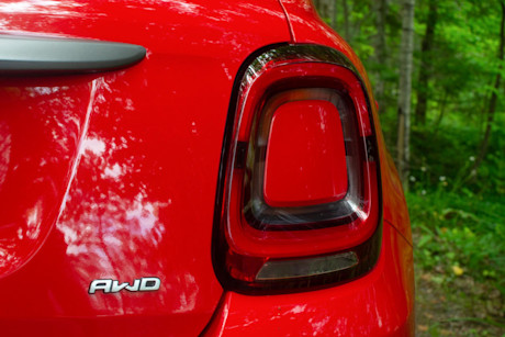 Editorial 2020 fiat 500x sport awd 15 sm