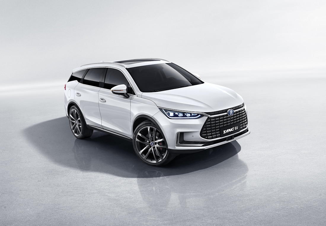 BYD-Tang-EV_2022