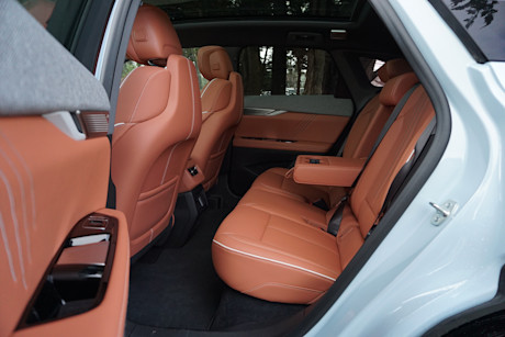 Editorial 2025 cadillac opitq fd di 250317 11